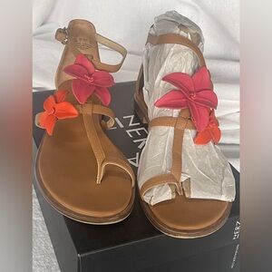 Naturalizer Sandals